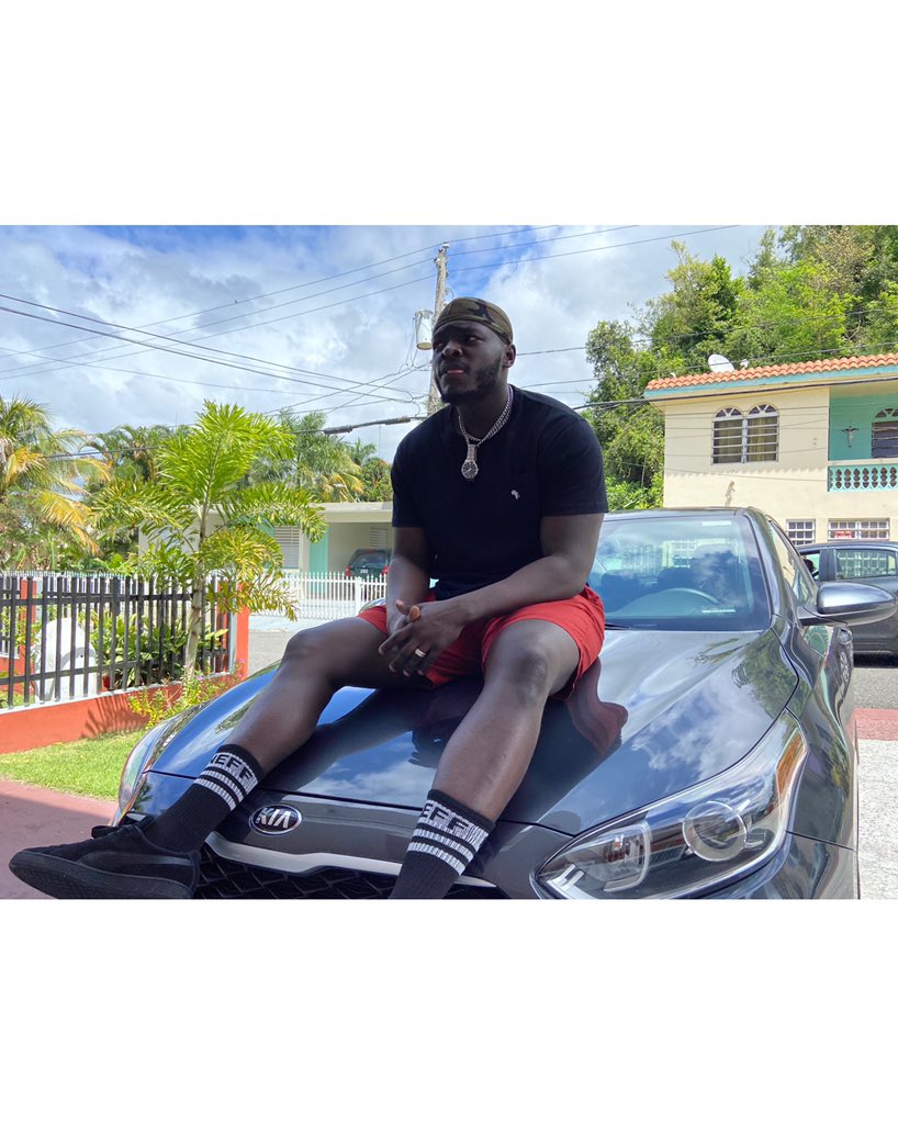 LivingBased's tweet image. Humble Beast 🦧