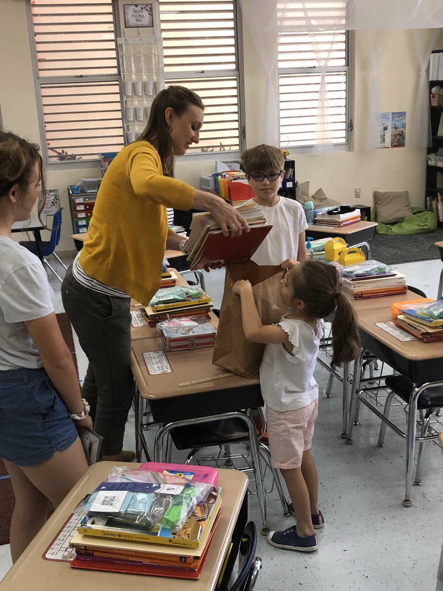 Divine Savior Academy (@dsa_tweets) on Twitter photo Students came to pick up books, packets, and resources for #Learningathome starting this Friday! #DSAtogether #DivineSaviorAcademy #DivineSaviorFamily Students came to pick up books, packets, and resources for #Learningathome starting this Friday! #DSAtogether #DivineSaviorAcademy #DivineSaviorFamily