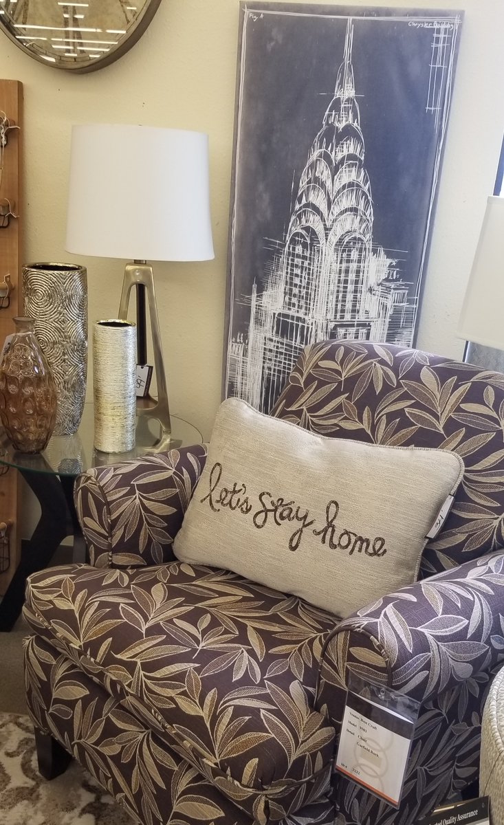 NelsonDecoratin's tweet photo. Okay... who else needs that pillow? Or that artwork? Stop by today and shop!
#homedecor #interiordesign #interior #home #decor #design #homedesign #homesweethome #handmade #art #decoration #furniture #interiors #architecture #homedecoration #vintage #shabbychic #interiorsty ... https://t.co/dQOoWIEsBb