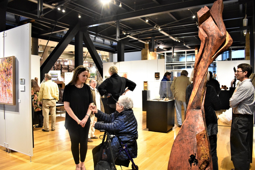 CALSRobertsLib's tweet photo. The Galleries at Library Square
#art #artgallery #downtownlr #littlerock #calslibraries #devotedtothecurious #galleriesatlibrarysquare #thegalleriesatlibrarysquare
#littlerockarkansas #artoftheday #arkansasart https://t.co/NPACt4iG0r