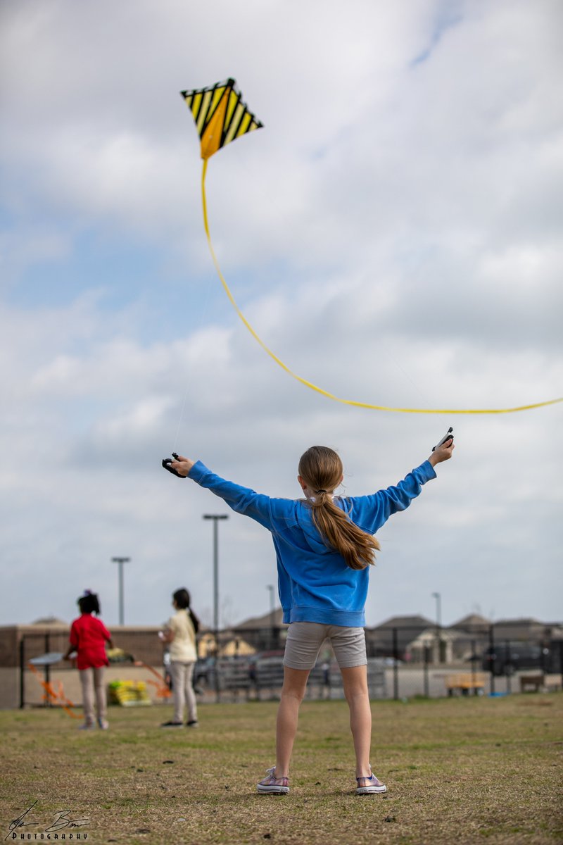 <a href="/OfficialCISD/">Crandall ISD</a> <a href="/CISDDietz/">Dietz Elementary</a> pics from last week's Kite Day at Dietz are now up.  Download free using this link: jasonbowie.com/gallery/Kite-d…