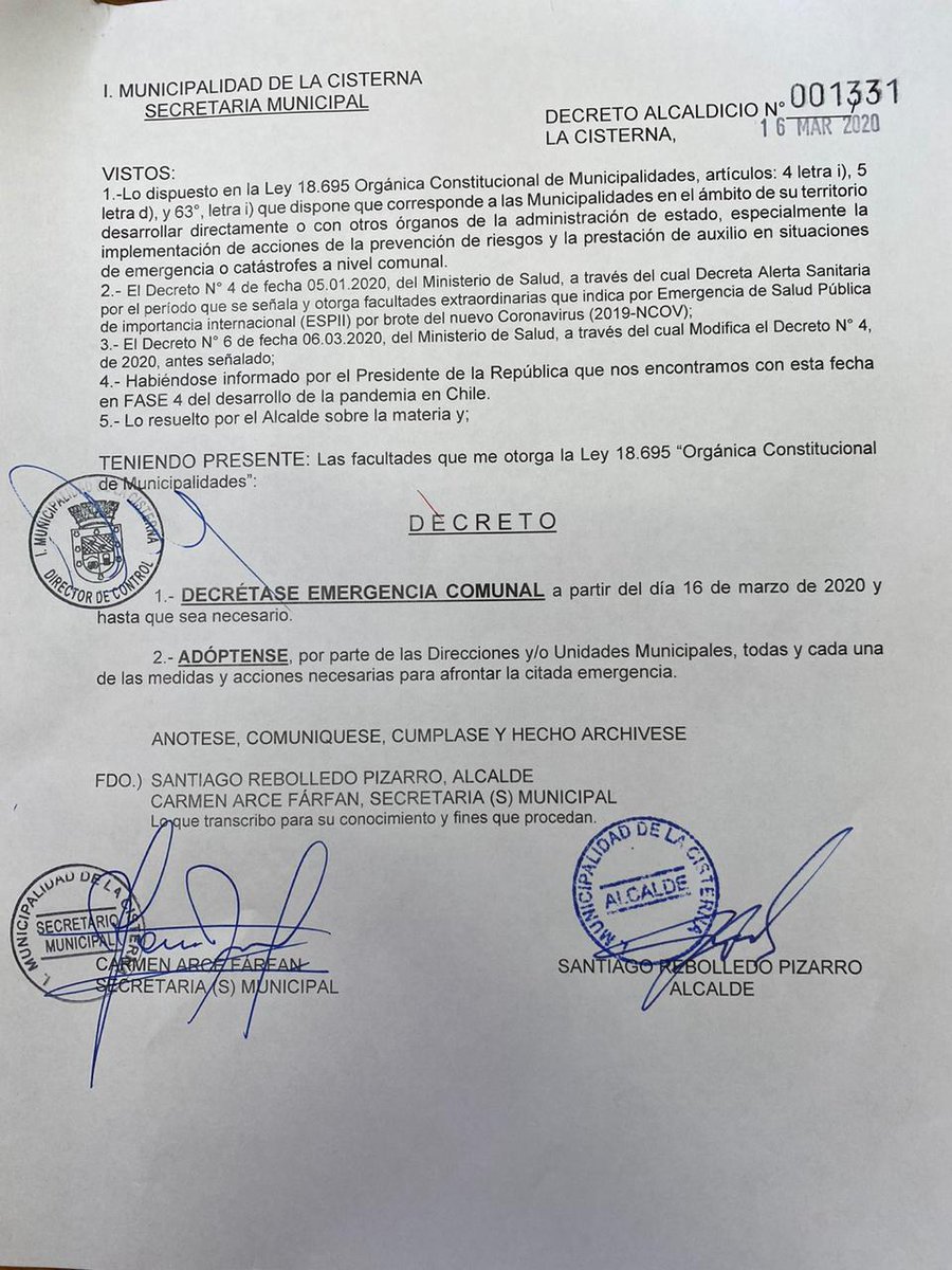 RebolledoAlcald's tweet photo. HE DECRETADO EMERGENCIA COMUNAL #LaCisterna. Me permite la suspensión y cierre temporal de establecimientos comerciales que albergue sobre las 50 personas, exceptuando los supermercados, farmacias y otros estrictamente necesarios. LE EXIJO AL GOBIERNO HACER LO MISMO A NIVEL PAÍS! https://t.co/RRbq5inqbv