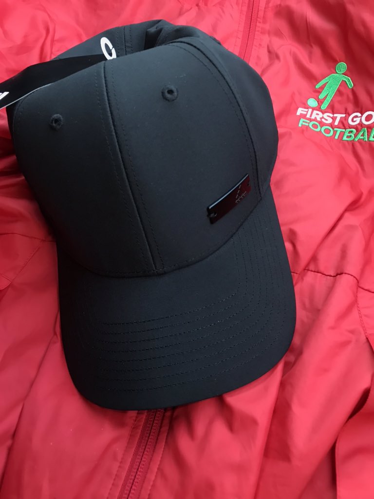 #FREE #PRIZE #GIVEAWAY ‼️⚽️ We are giving away a #Adidas Cap for free 😱 To #win and post to your door ➡️ 👀... 1️⃣. #Follow us @FirstGoalFooty ✅ 2️⃣. #Retweet this post ✅ 3️⃣. Tag a friend in the comments ✅⚽️ Draw on 21/03/2020 on #Instagram alive 🎥