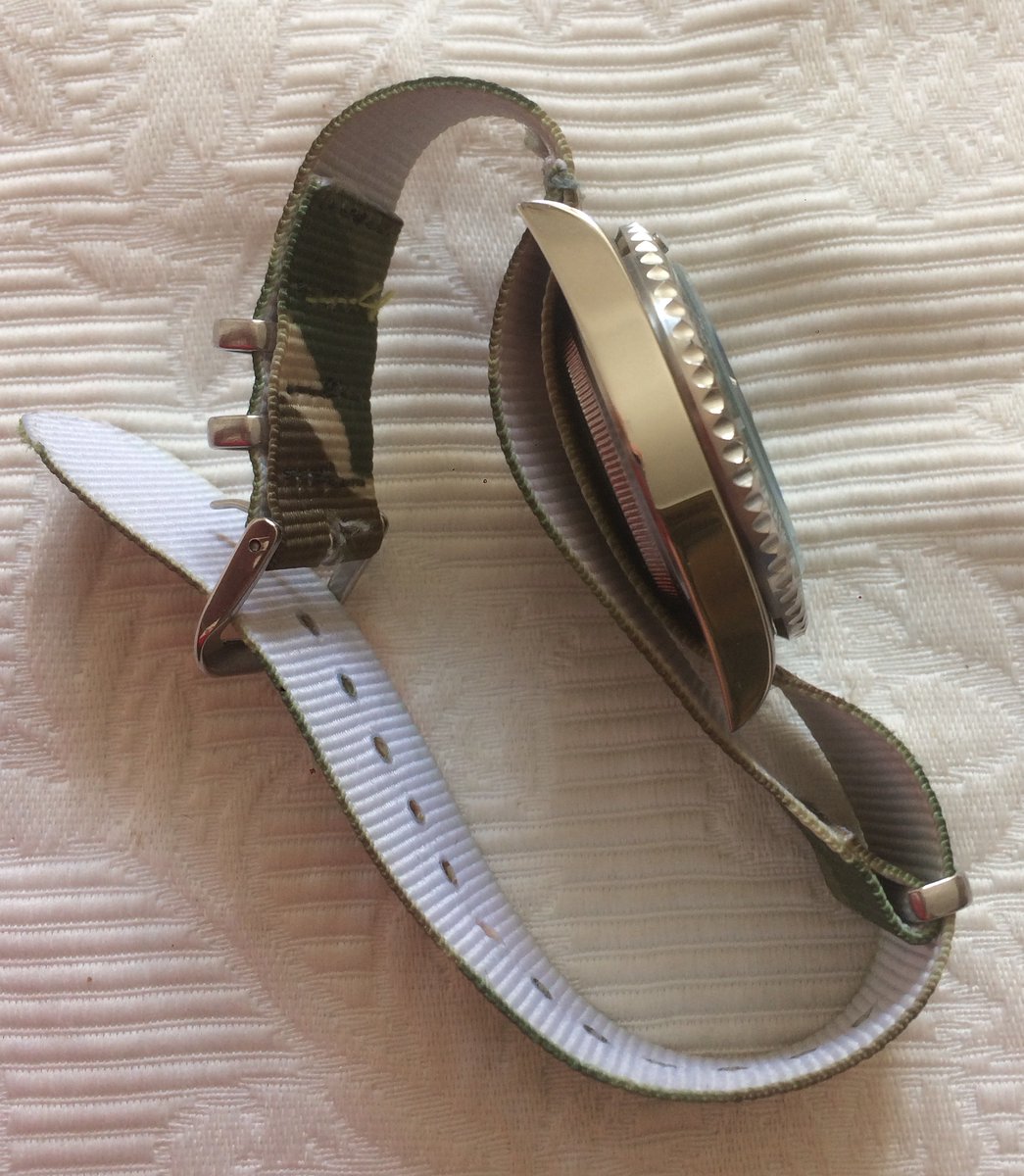29ville's tweet image. WOMW? A green dial Parnis submariner homage on a camouflage NATO strap. #elasticwatchstrap #frenchmade #elasticstrap #marinenationale
#marinenationale #parachutestrap
#mnstrap #nylonstrap #strapaholic
#divewatchstraps #strapaholic
#strapaddict #watchstrapaddict
#watchatraps