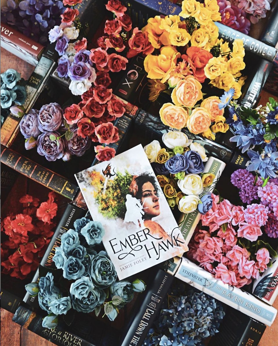 mtmctours's tweet photo. [day 1] we're launching the tour with this photo from @paperfury of #Emberhawk! 😍💛🧡Come enter the INTL giveaway and find out more about this epic fantasy https://t.co/q9YBzanMLk plus meet the main characters over on the blog! https://t.co/p1qpoeWEtS https://t.co/RaffkI7tjh