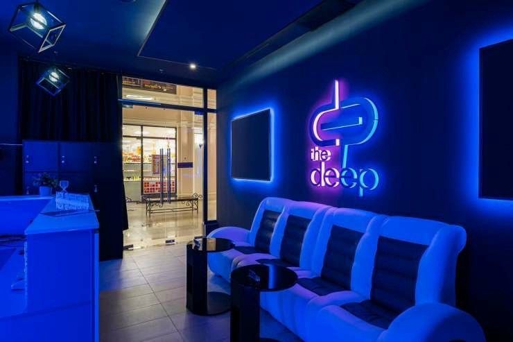 goSpectral's tweet image. The Deep — how we launched 13 full-immersion VR arenas in 9 countries
medium.com/@zapletnev/the… #LocationBasedVR