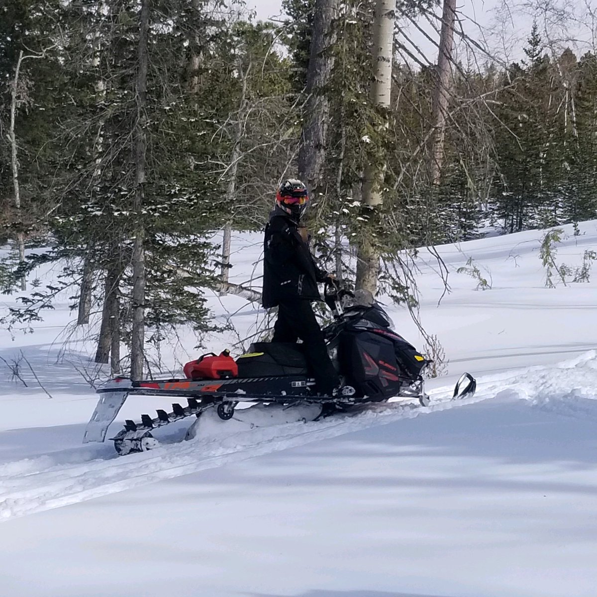 WThe99's tweet image. Had a good day not thinking about the worlds problems. Except wrecking about 10 mins after this pic was taken. #BrokenNeck