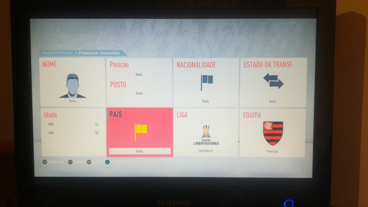 MateusMirandaF2's tweet photo. Sabias, @BitFut?? Estava a jogar, ia pesquisar um jogador na Premier League e deparei-me com a Liga da Libertadores e da Sul-Americana no sistema de pesquisa de jogador do Modo Carreira!! Achei sem querer 😂😂 https://t.co/6l38G3opDN