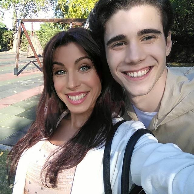 Estrenamos en minutos! 2°Temporada!! Que lindo trabajar junto a ti <a href="/juliopfernandez/">Julio Paredes Fernan</a> De mi corasao!! <a href="/disneybia/">Disney Bia</a> Jeje Que lindo interpretar mi prmer papel como mamá "joven"😝.. todo un reto para mí ser una gran adulta!! 😂😂 (por eso amo ésta profesión qu… ift.tt/2xKYVH1