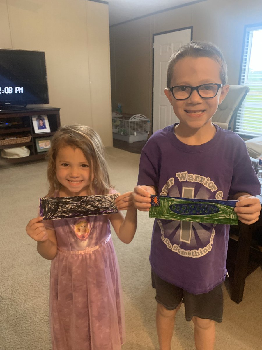 mrsserio's tweet photo. First @IbervilleSchool family fun activity while mama cooked supper. They didn’t even ask 100 times for a snack while I cooked #winning https://t.co/pzdifZgPJy