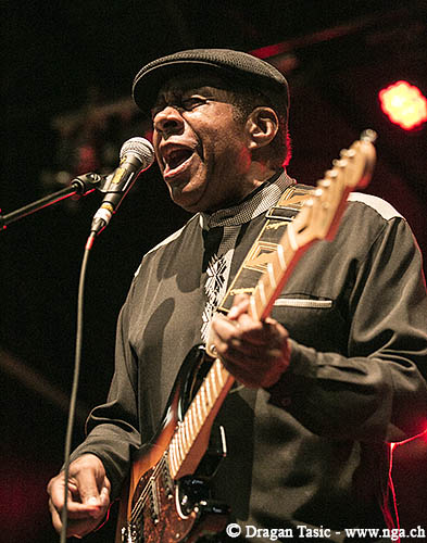 CassieJFox's tweet photo. Roy Roberts~BOOKING~ From The Show Band Era, "Hot & Sweaty Soul R&B In My Blues" 2020 & 2021 Follow Roy
@RobertsBlues Contact: 336-337-7185 Email: royrober@bellsouth.net #GospelRoots #Showman #Authentic #FenderGuitars #KangoCaps Greensboro,NC Based #SouthernCharm #Exciting https://t.co/gXzbcWgQST