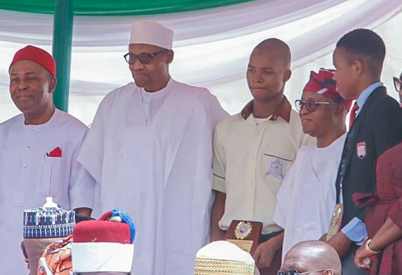 osogbogrammar's tweet photo. A student of Osogbo Grammar School, Akintade Abdullah, is the best Nigerian Young Scientist. President Muhammadu Buhari awarded Akintade a full scholarship up to PhD level for emerging the overall best Young Nigerian Scientist for the Year 2020. #youngscientist #osograms https://t.co/XPsVHND55g