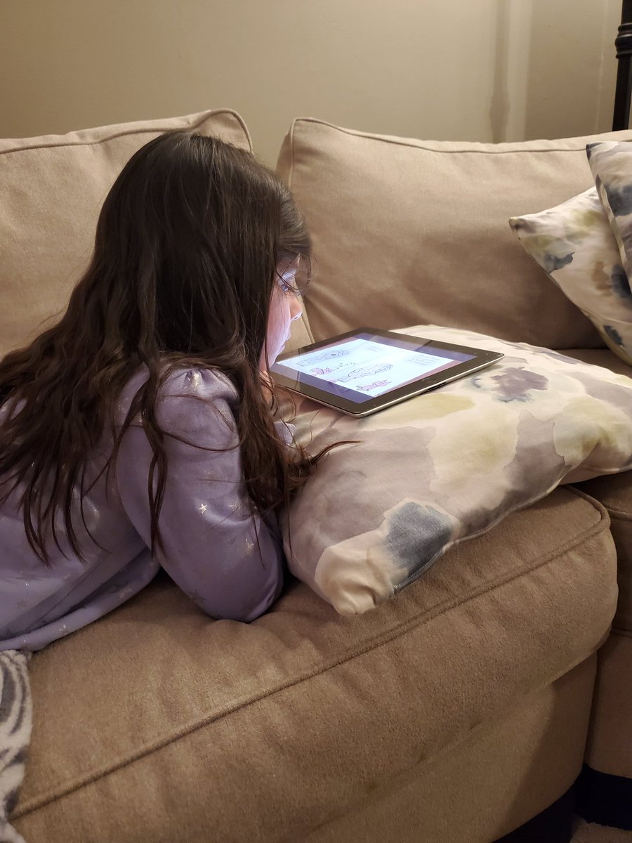 LoriJarvis's tweet photo. Bedtime story with @tkrisak ❤️ @LTPS1 @JayBilly2 @bfes_ltps https://t.co/VOwaQsSJcL