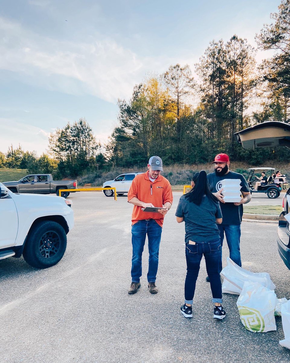 JWAdcock's tweet photo. What a day!!! First ever #POPUPEATS was an awesome success thanks to our friends at @tazikistheburg and all that participated! THANK YOU to everyone who came out! (and for showing us patience as we figured this thing out. We love this community and all its people. Stay safe! https://t.co/dDnLKIn7kH