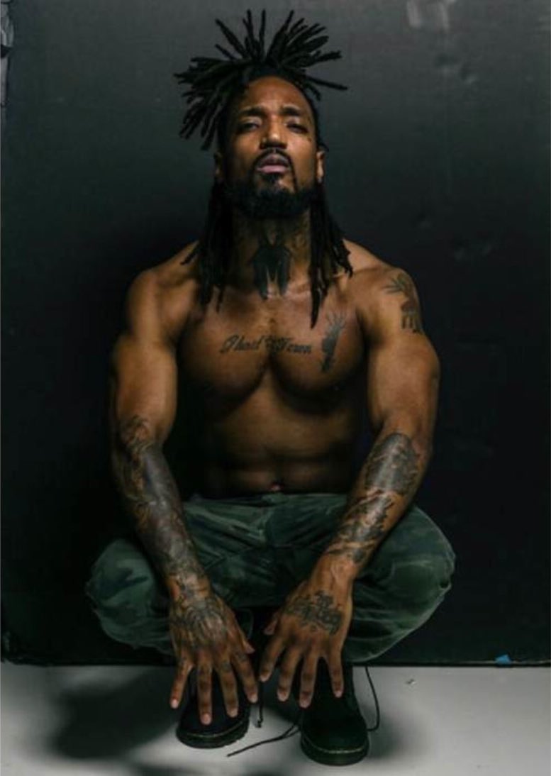 ChristyMacMack's tweet photo. Happy Monday and happy #MCM to my handsome king and fiancé @KingAndreISO but most of all the father to my little nugget, I just found out I’m expecting. https://t.co/zTLWT04TjM