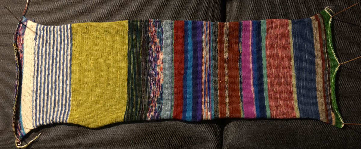 Trying it out as a long cowl, and pinned to my new couch (poked some holes ). Please take the survey in the tweet above!!!