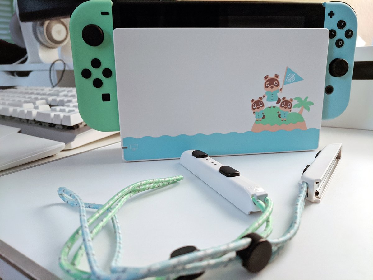 Michelle Madison (@coastalmichelle) on Twitter photo I risked my life opening this box... #CoronaVirus #animalcrossingswitch #AnimalCrossingNewHorizons
More tomorrow on <a href="/VGOPodcast/">Video Game Outsiders</a> - don't worry <a href="/blkdog7/">░J░A░H░N░</a> <a href="/MattoMcFly/">Matt Bradford</a> I wore gloves! I risked my life opening this box... #CoronaVirus #animalcrossingswitch #AnimalCrossingNewHorizons
More tomorrow on <a href="/VGOPodcast/">Video Game Outsiders</a> - don't worry <a href="/blkdog7/">░J░A░H░N░</a> <a href="/MattoMcFly/">Matt Bradford</a> I wore gloves!
