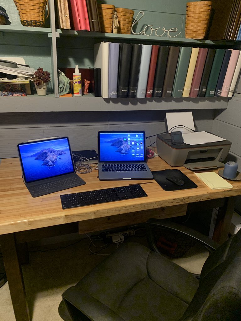 MrHowettSci's tweet photo. This will be my new cube for awhile. Working at home is going to be an adventure. Great things are going to happen!!! @MrCauhorn #eLearningcoach #techcoach #wcsmission https://t.co/JHRDyo6Cgc