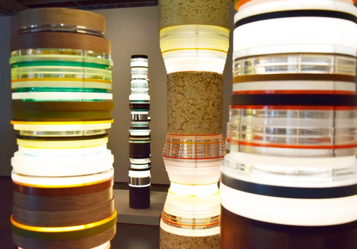 WinstonWachter's tweet photo. Seattle: #installshot #mattgagnon #materialmemories #lightstacks #digitalexhibition #showmustgoon #winstonwachterseattle https://t.co/U3sdcqFnox