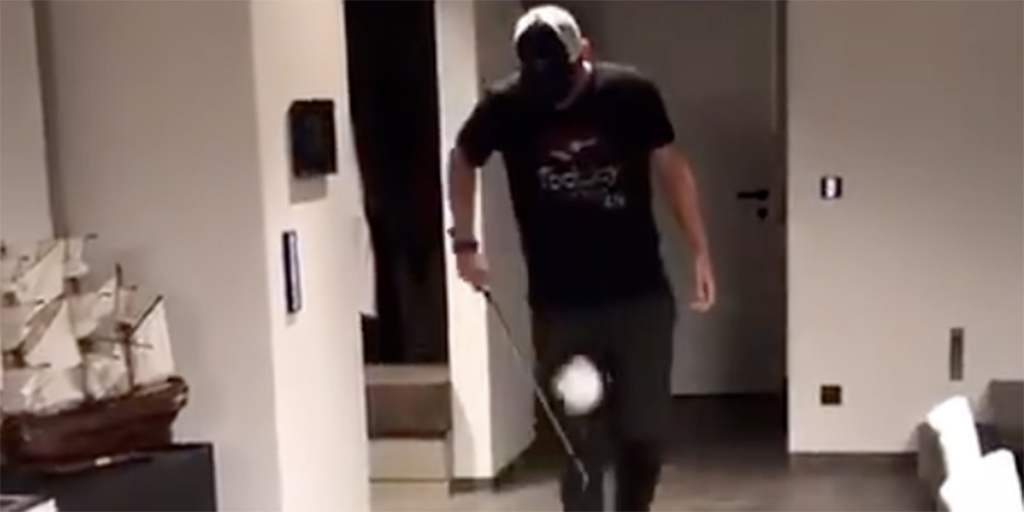 GolfDigest's tweet photo. Q: How are tour pros quarantining?

A: https://t.co/qdK8toJf2o https://t.co/3J7dA6VuuN