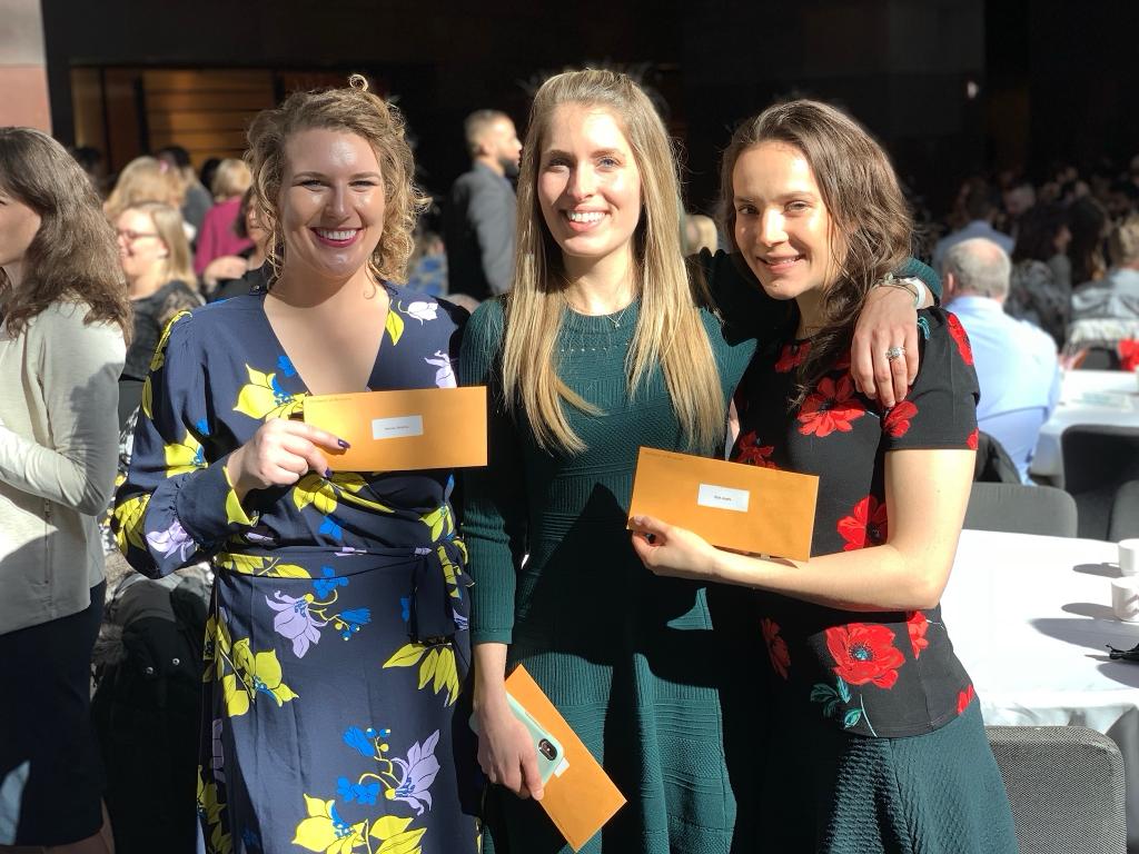 PsychResChat's tweet photo. #MatchDayMessages
"#MatchDay was a mixed bag for me. I did not match to my #1 but had so much love from friends/family. 1 year later, I'm so happy to be practicing psych at a great, supportive program in a city I love!" -Dr. @clwarner89
#MatchDay2020
#CountdowntoMatchDay https://t.co/GTmZ7G6RFs