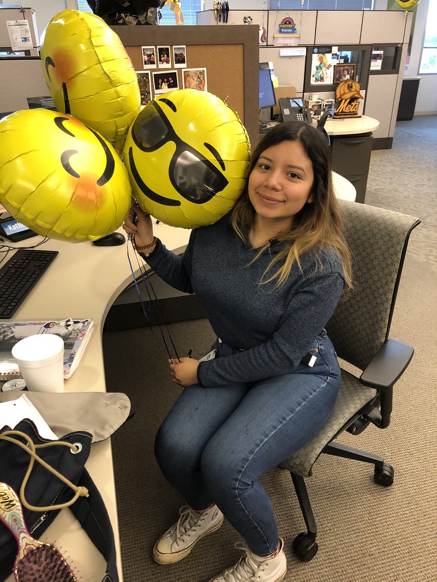 DGallegoGOAT's tweet photo. Even on a slow day @prettyfleur_ comes in to win! Great job on your 3 voice solutions today Kat! @KathyValladare8 @joshua206 @IamJosephL @christopherduo @CerritosPride #TuggleNation https://t.co/5jLvVAzOaF