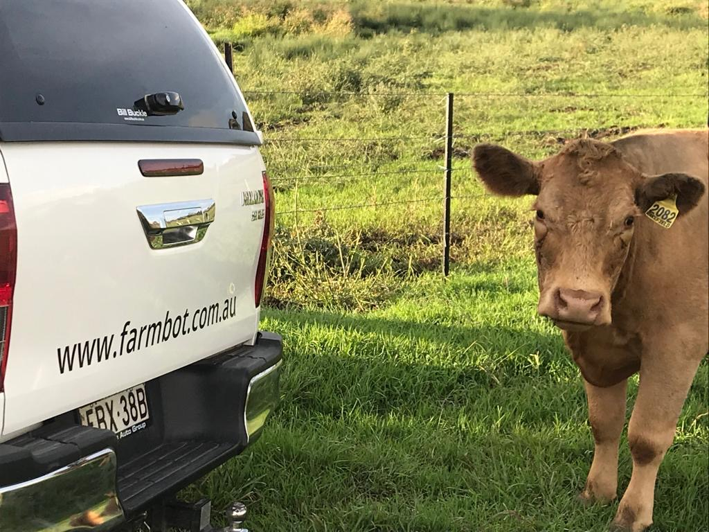 farmbot_tech's tweet photo. Have you been looking into Farmbot Monitoring Solutions for your property?
Now is the perfect time to buy, to ensure you have peace of mind during any situation.
#knowyourwater #water #connectedfarm #farm https://t.co/c8PcJPC2T7