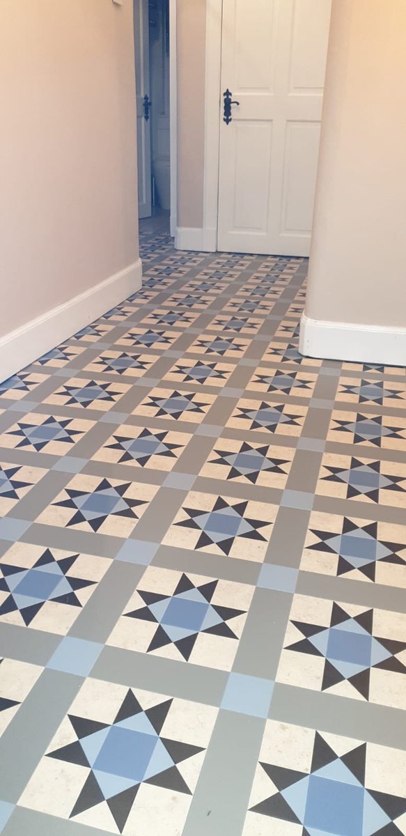 brodie_flooring's tweet photo. @AmticoFlooring @MapeiUKLtd renovation screed job completed yesterday #amticoflooring #flooringglasgow #flooringstiring another delighted customer 😁😁 https://t.co/irxd5Q76nD