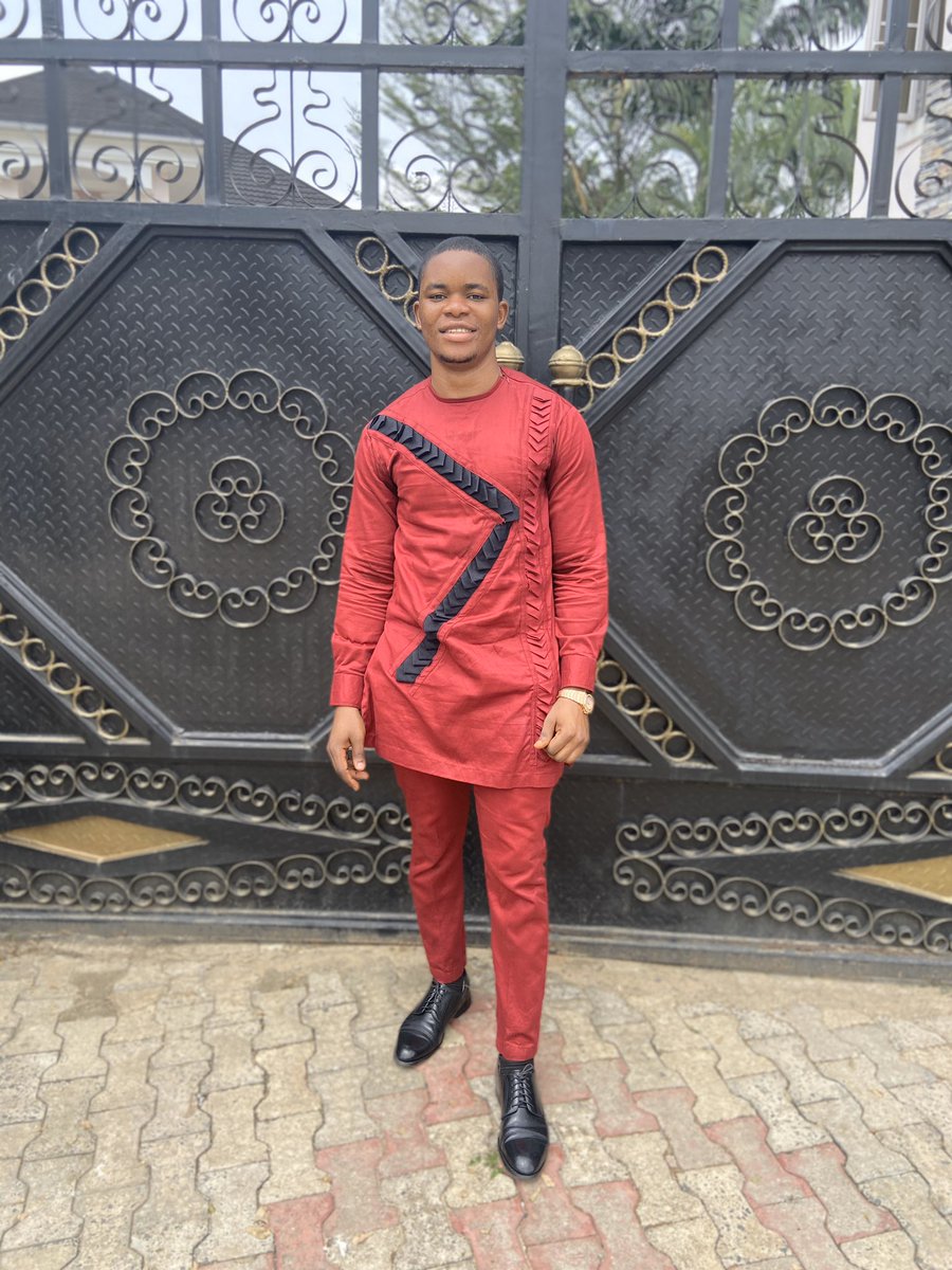 IsimailaO's tweet photo. Let your focus and your dreams be your guide through your journey of achievement. Don’t be worried about how little you've achieved. Just go ahead & do something. Because nothing can be done without hope & confidence. #worldpple #TuesdayThoughts https://t.co/fdn9hqzfMx