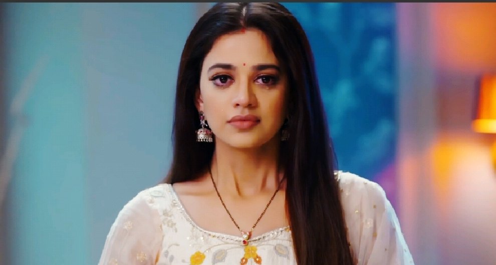 Shreeshu2's tweet photo. different shades 🔥 #ShrutiSharma #palak #expressionqueen #gorgeous #glamourshots #queenofhearts #model #Actresshot #devik @Shrutii_Sharmaa 💘💘 https://t.co/y5CyO58OjS