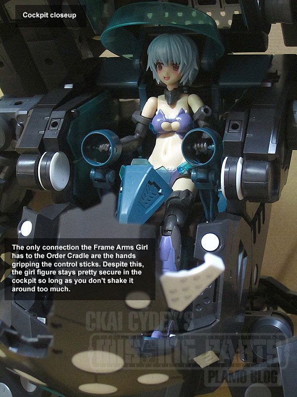 CCydek's tweet photo. The MSG ULTIMATE GUARDIAN is complete! This is a combination of the MSG Gigantic Arms Order Cradle, 2 MSG Orbital Maneuvers, 2 MSG Strike Serpents, and 2 MSG Overed Manipulator hands.
#kotobukiya #MSG #framearmsgirl https://t.co/TVu5alalHd