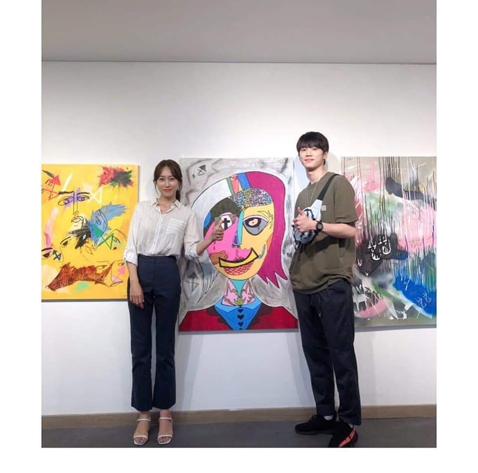 Among others, Donghyun, Euijin, Youjung, Ha Sieun (Jun's aunt in Goodbye to Goodbye) went to the exhibition.