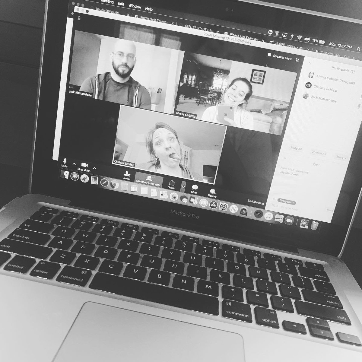 csdapgh's tweet image. Students: we are ready for you!!  Enjoy a silly outtake of our test run with this awesome technology #csdalove #bestdancers #bestparentsever #beststudiointheburgh #csdaweslay #keepmoving