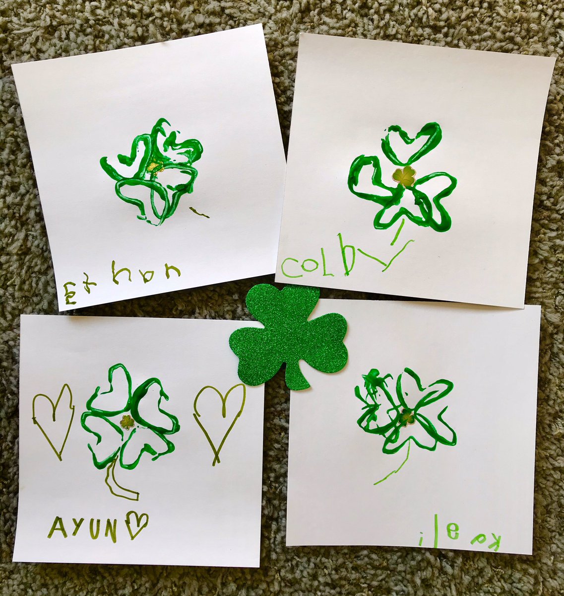 joaniemc75's tweet photo. Happy St. Patrick’s Day, made by the small group I taught this afternoon ☘️🌈 #prek #art #toiletpaperrollstamps #finemtor #counting https://t.co/R4Vhwg7VjN