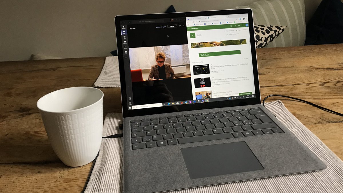 KCumselius's tweet image. Första dagen av hemmajobb på @LRFSverige. Ny teknik, stabilt internet och bra arbetsverktyg gör att LRF snurrar vidare för våra medlemmar som fortsätter jobbet på gårdarna för att vi ska få mat på bordet! Heja Sveriges bönder 💚💚💚 #COVID19sverige