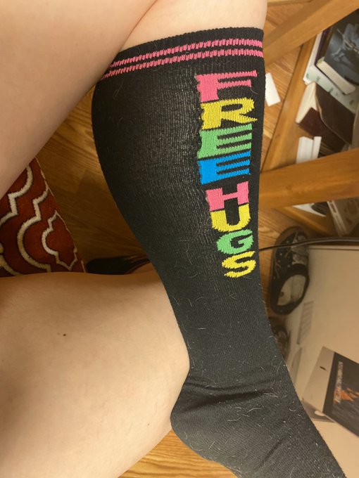 I feel like my socks are completely invalid now https://t.co/oieCACG9mq<a href="/tag/happyplace"class="tags"><span>#happyplace</span></a><a href="/tag/luckygirl"class="tags"><span>#luckygirl</span></a><a href="/tag/hardpointsathome"class="tags"><span>#hardpointsathome</span></a>