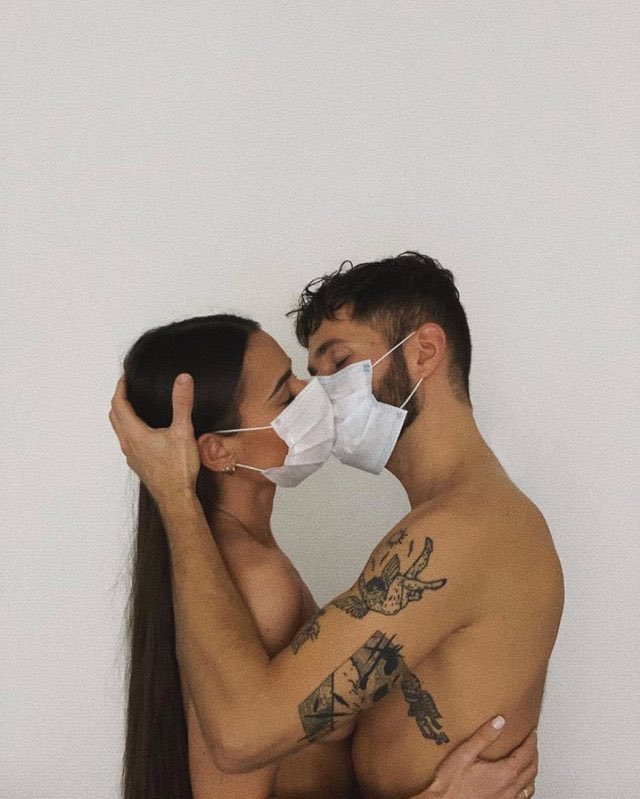 xfreexmoney's tweet photo. how me and you could be on quarantine but you playin! https://t.co/Ywobc4mpDb