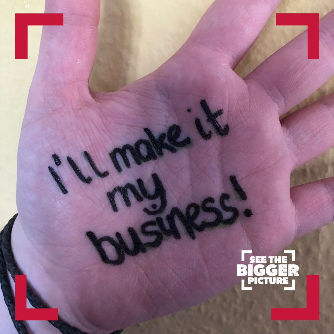 SurreyPolice's tweet photo. Safeguarding children from exploitation is everyone’s responsibility, so what’s your pledge?

#HelpingHands #SeeTheBiggerPicture https://t.co/UAfo5moY6M