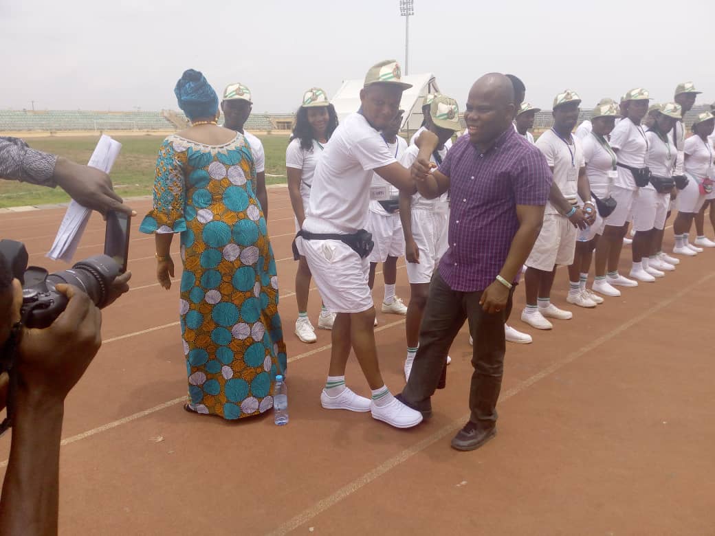 hon_page's tweet photo. On Saturday 14th, 2020, I and my team were at the OGUN STATE NYSC camp, Sagamu to sensitse the NYSC camp officials and corp members on camp on Covid19 and it's preventive measures.@NaijaCorpers @OGSGofficial @DANSOAPC2019 https://t.co/96miBRIKtK