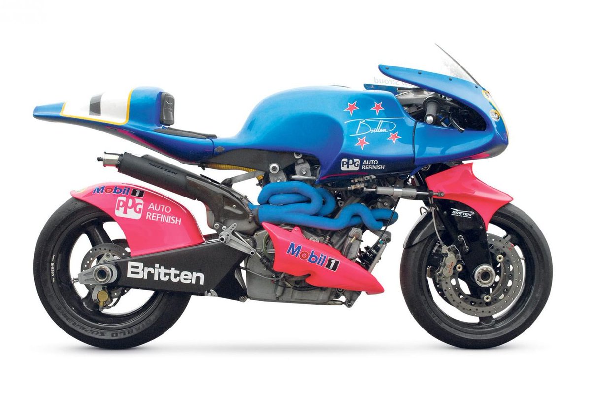 Sully27gp's tweet photo. @Tweeter7746 Morning mate. Many interesting bends in those #Akro pipes. They are very nice work.
Reminds me of this piece of Mechanical art. The Britten V1000 πππͺ
#EqualLengthHeaders https://t.co/Jesdguo77R