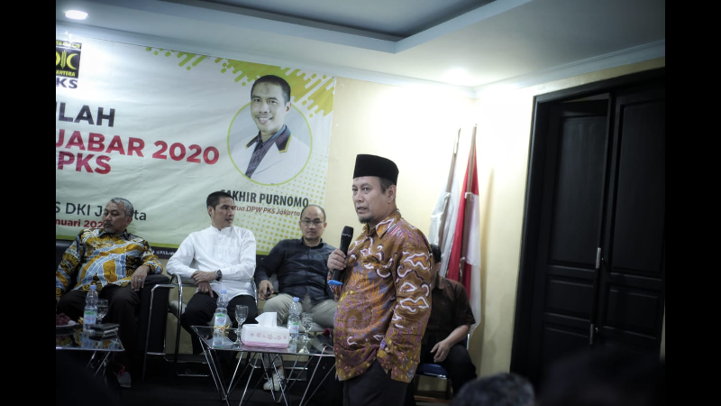 FPKS DKI Imbau Warga Jakarta Pakai Masker dan Jaga Higinenitas Saat Berada di Tempat Umum dlvr.it/RS1vj7