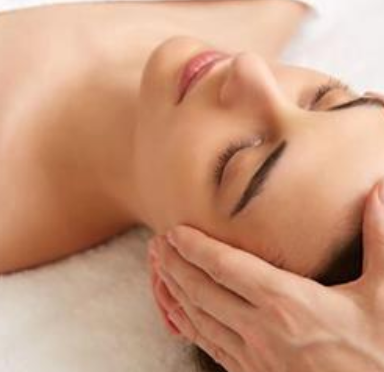 cedar_therapy's tweet photo. Don't forget our amazing March Treat - the Decleor Discovery facial for £35 saving £10 available at all the lovely salons. Book online at https://t.co/4m8xkJzHqk

#decleor #cedartherapy https://t.co/Jy6qJg8L8C