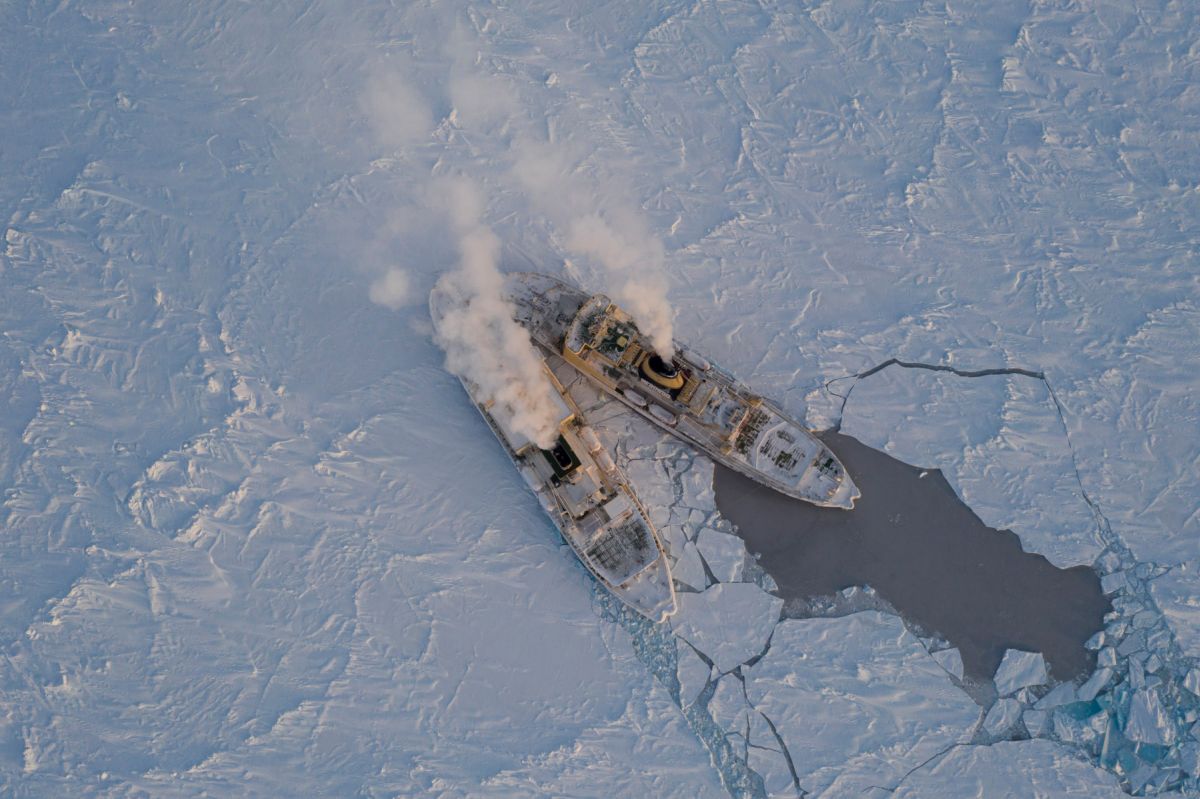 Neuigkeiten vom #AlfredWegenerInstitut für Polar- und #Meeresforschung: #MOSAiC-#Flugkampagnen zur Vermessung von Atmosphäre und #Meereis finden vorerst nicht statt. Alle Details: pierderwissenschaftblog.com #bremerhaven <a href="/AWI_de/">AWI Medien</a>