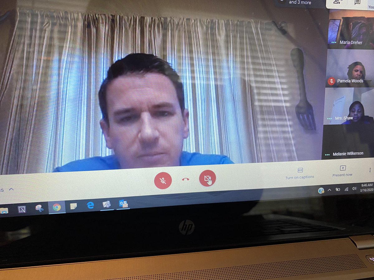 NHESTEAMLAB's tweet image. Crazy thankful for @bentonpalmer who was up late answering emails to help make sure @HenryCountyBOE teachers were good to go! Thanks, Mr. Palmer! @NHE_HCS is thankful for you! #onehope #RemoteLearningInHenry