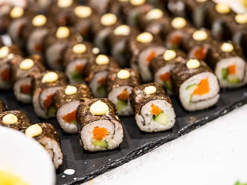 A culinary discipline that takes years to perfect, Sushi is equal parts skill, flavour and artistry. Our maestros pay ode to the legend of Sushi at Izakaya Wednesdays and invite you to witness the magic.

For reservations, please call +971 9 209 9999 Ext (1134)