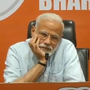 MyPrivateJob's tweet photo. When all of your friends getting work from home Facility  and you are still in office. #covidindia https://t.co/fGfDTJ6lke