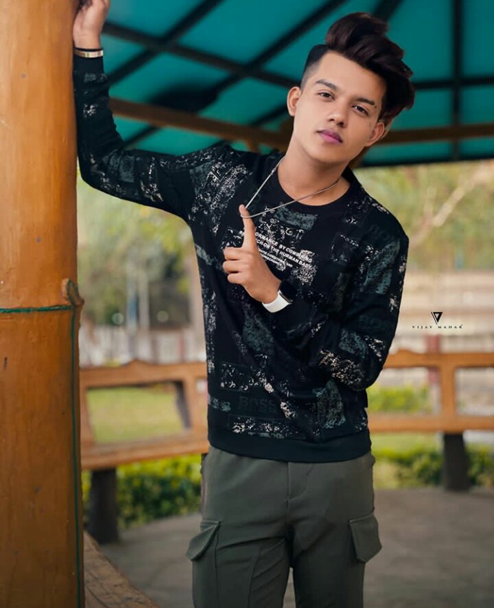 MSabadinde's tweet photo. @riyaz_ali_14 #bhai..ka
#New_pic..ππ
#Riyaz _bhai..such as very #Superb_osm_cool and very #Fantastic_look..!ππ
#god_bless_you..!ππ
#RiyazAly #RockingRiyazAly #CoolRiyazAly #CharmingRiyazAly https://t.co/2aKYrcPM4c