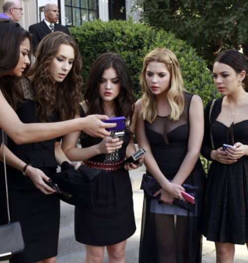 J1thread's tweet image. Pll/ gossip girl