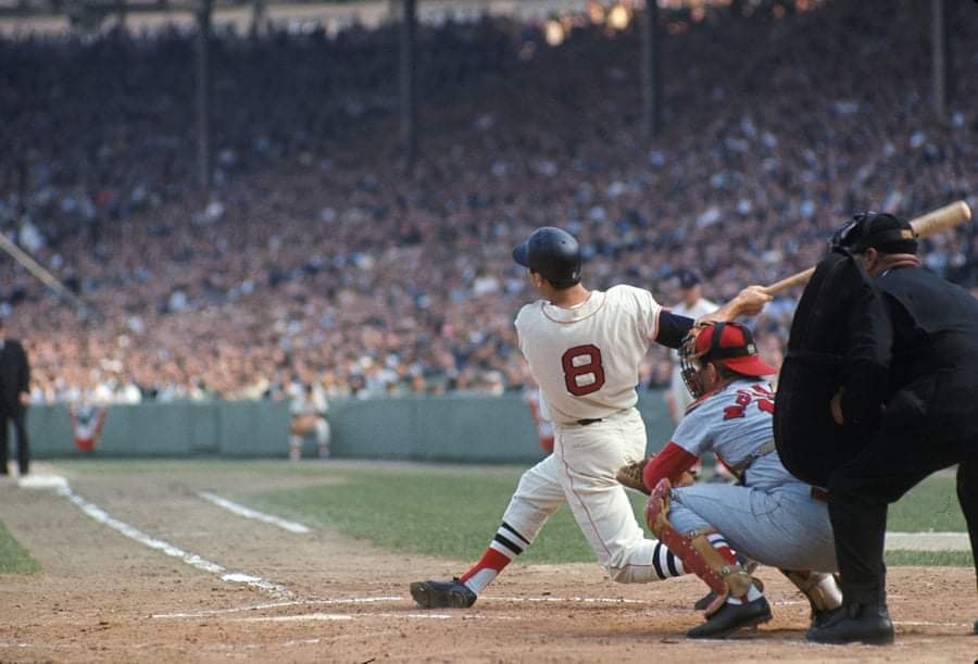 yezallsports's tweet image. Trivia # 2 ...
✔✔When Carl Yastrzemski won the Triple Crown in 1967 ,what was his batting avg. that season ?
✔✔➖Cuando Carl Yastrzemski ganó la Triple Corona en 1967, cual fue su promedio de bateo esa temporada ?
#BaseballTrivia
#BaseballIQ
#BaseballGenius