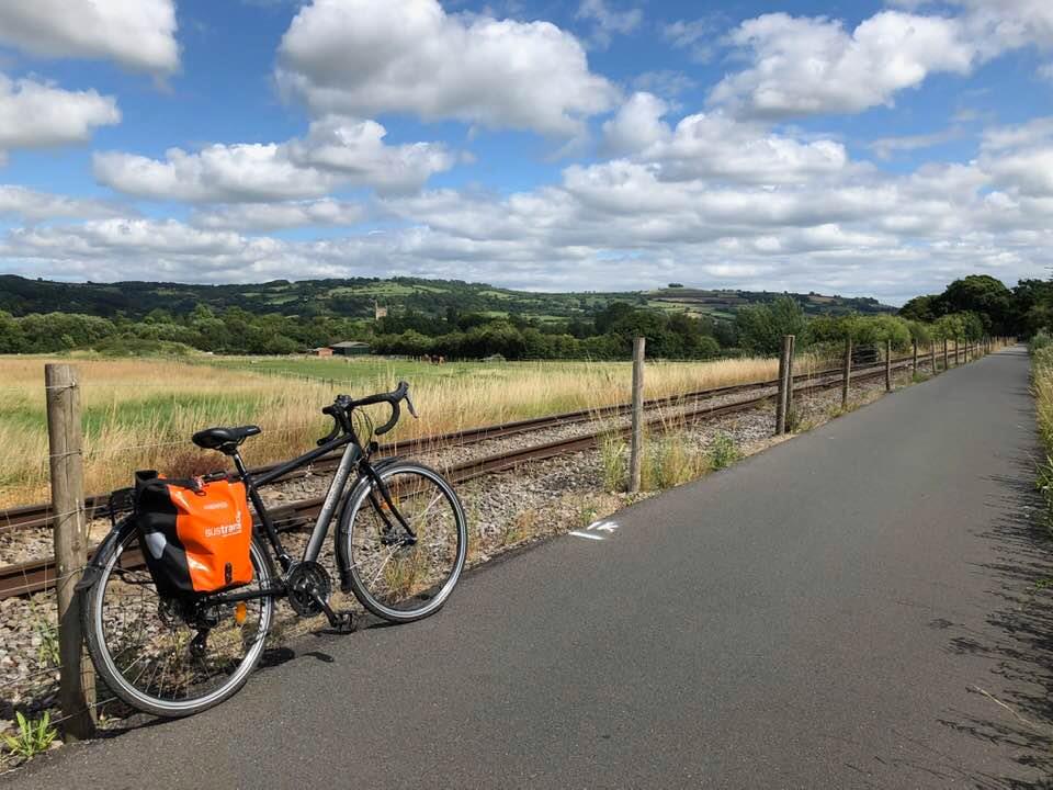 If you are well - please don't spend the days of social distancing entirely "alone". Find company in nature, a peaceful walk or cycle or a video call with loved ones. Stay positive #Bristol 
<a href="/bristolparks/">Bristol Parks</a> @BrisParksForum <a href="/YourParkBB/">Your Park Bristol & Bath</a> <a href="/BristolCouncil/">Bristol City Council</a> <a href="/ParksCommUK/">Parks Community UK</a> @SustransSW
